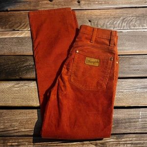 Corduroy Wranglers Heritage Fit